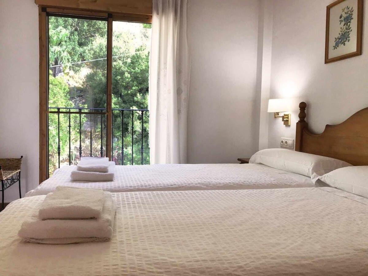 Apartamentos La Muela - Chulilla Εξωτερικό φωτογραφία